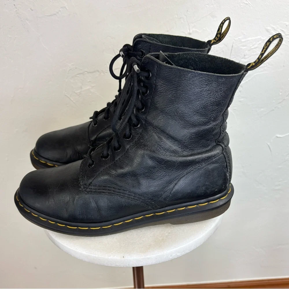 DR. MARTENS Women's‎ Leather Combat Boot Shoe Black Airway High Top Lace Ankle 7